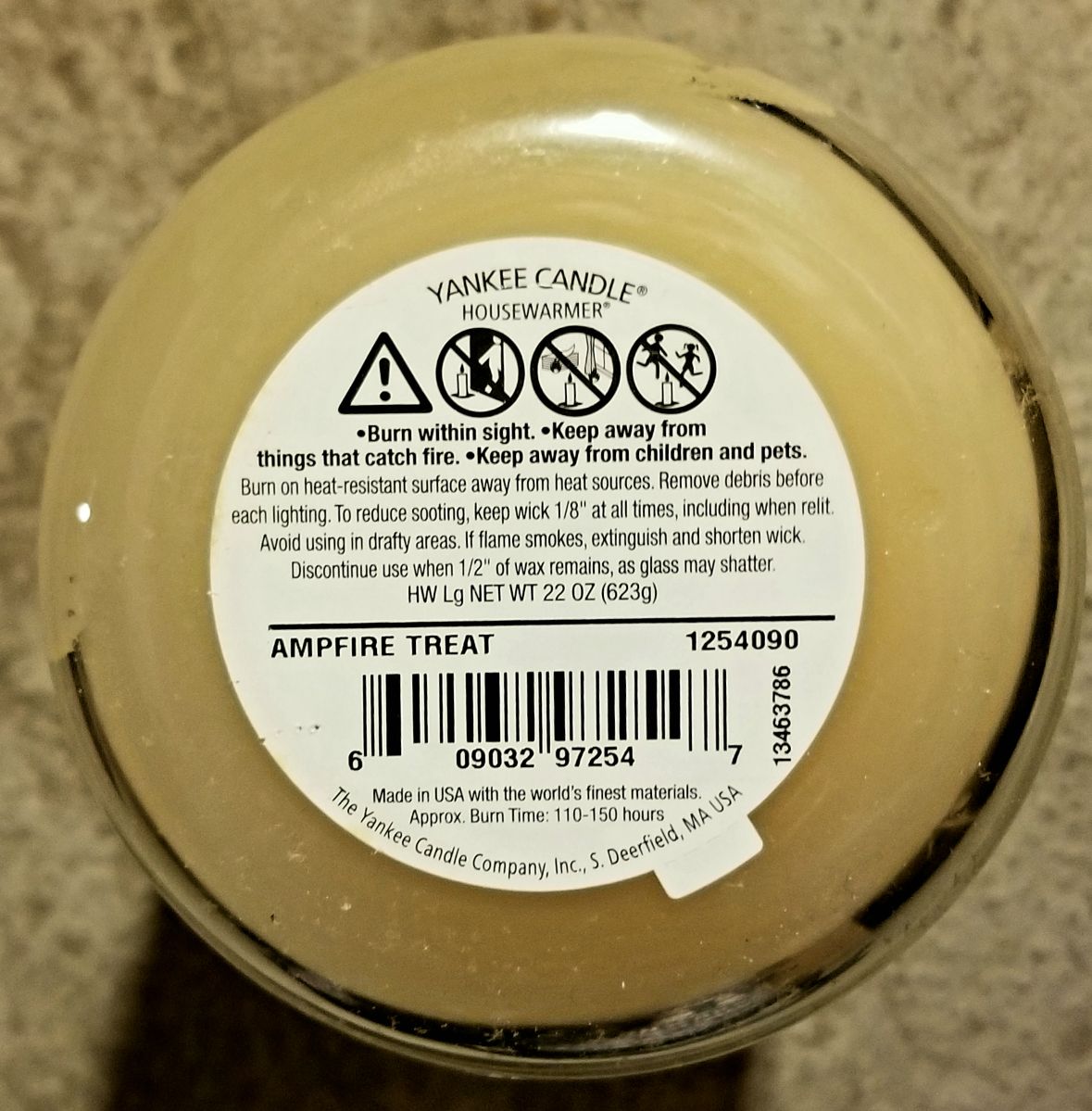 CANDLE: Food Yankee Campfire Treat 2013 - Yankee Candle (Food Candles) action figure collectible - Main Image 2