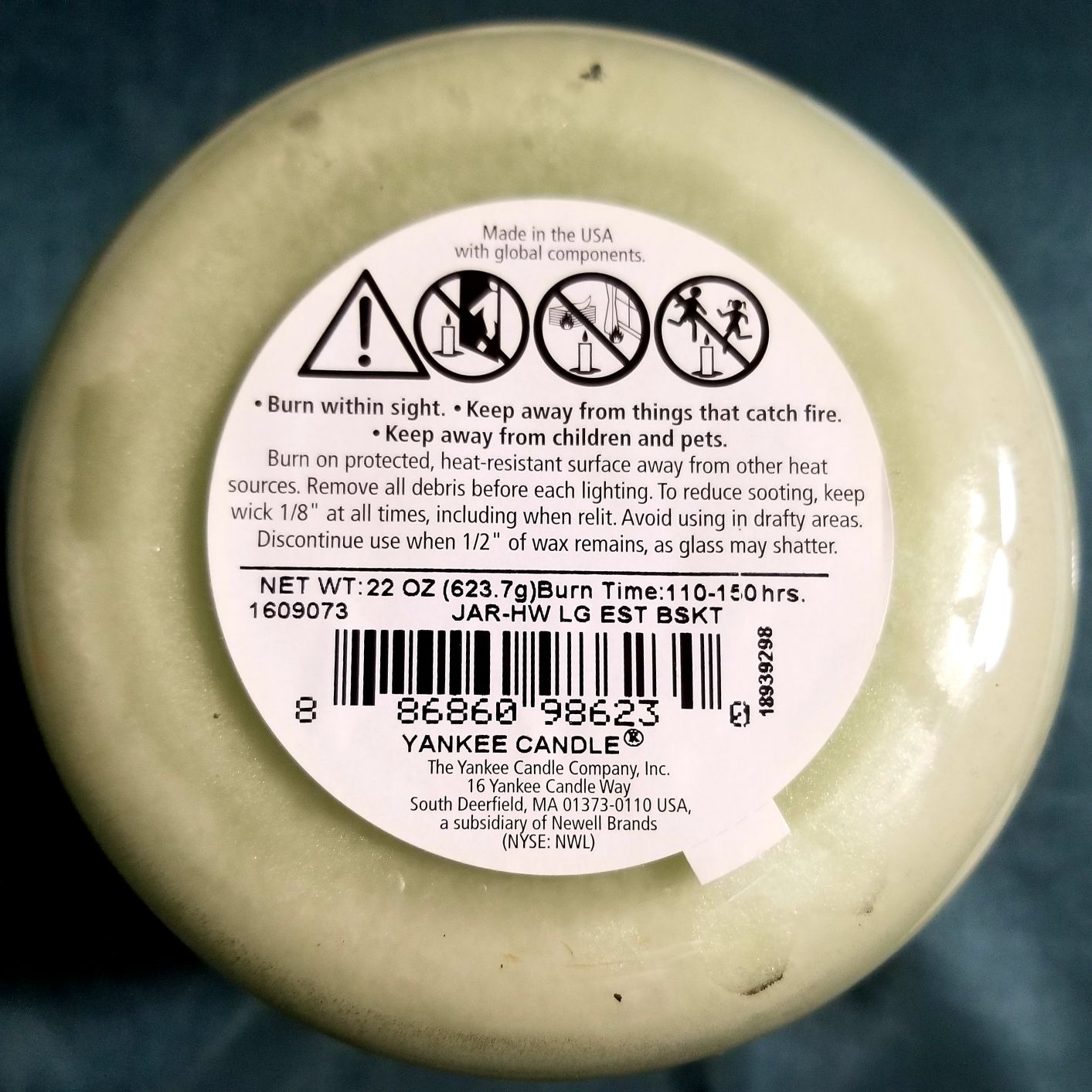 CANDLE: Easter Yankee Easter Basket 2019 - Yankee Candle (Easter Candles) action figure collectible - Main Image 2