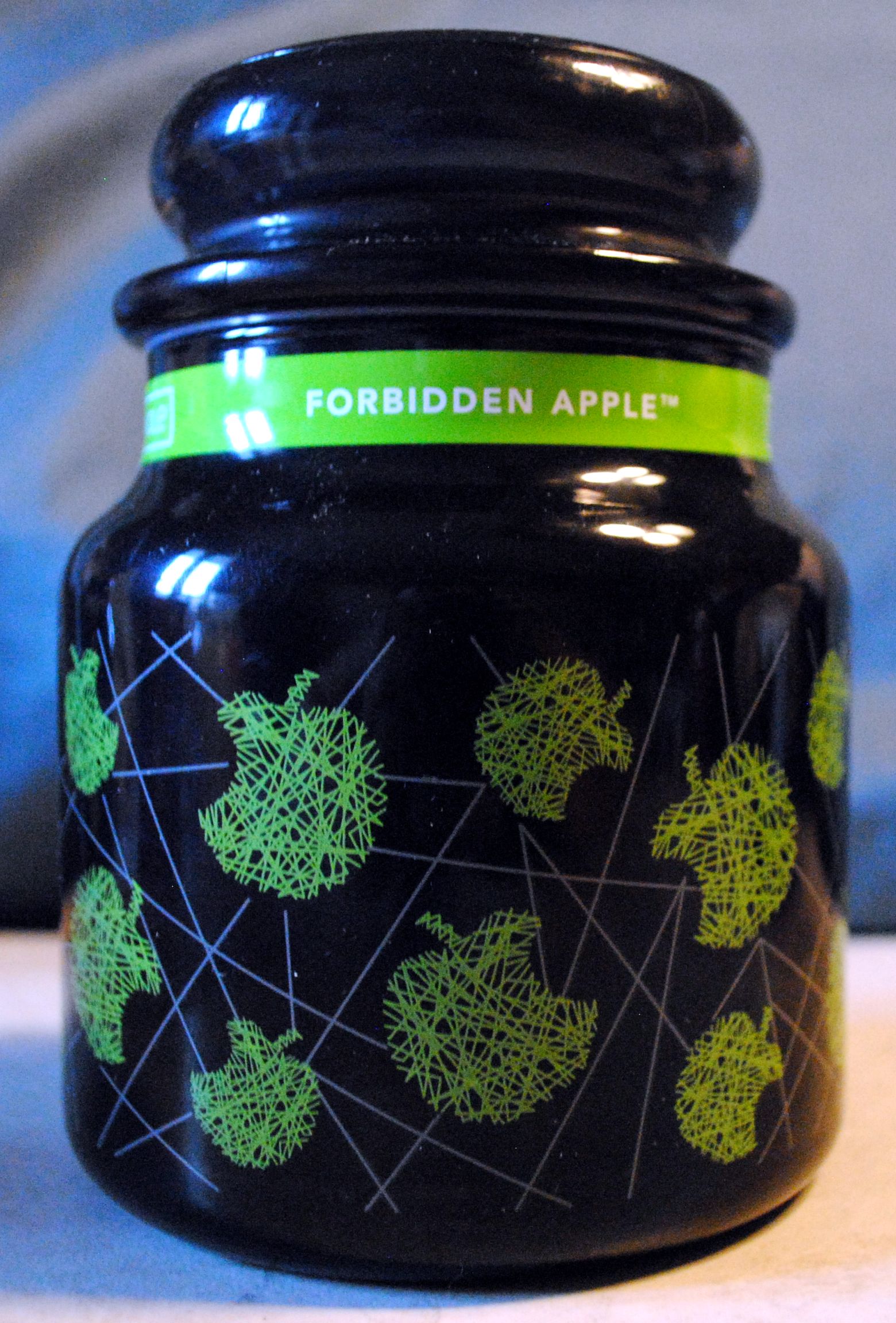 Hot Wheels Star Wars Character Yoda White Card