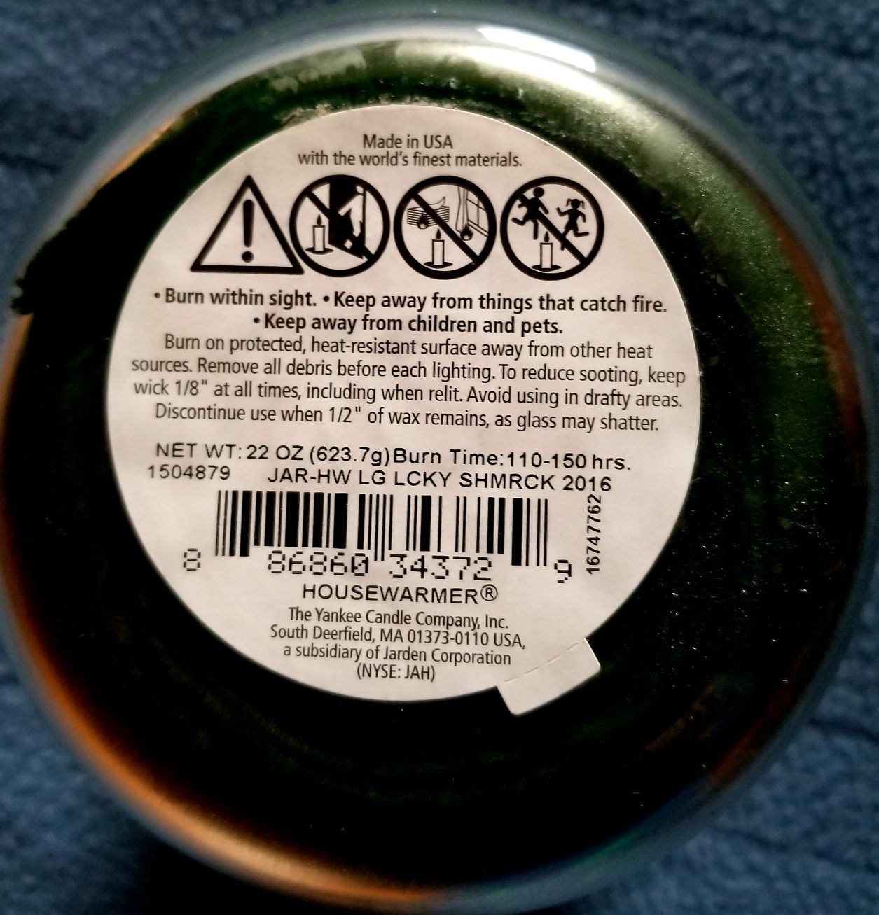 CANDLE: St. Patrick’s Day Yankee Candle Lucky Shamrock 2016 - Yankee Candle (St. Patrick’s Day Candles) action figure collectible - Main Image 2