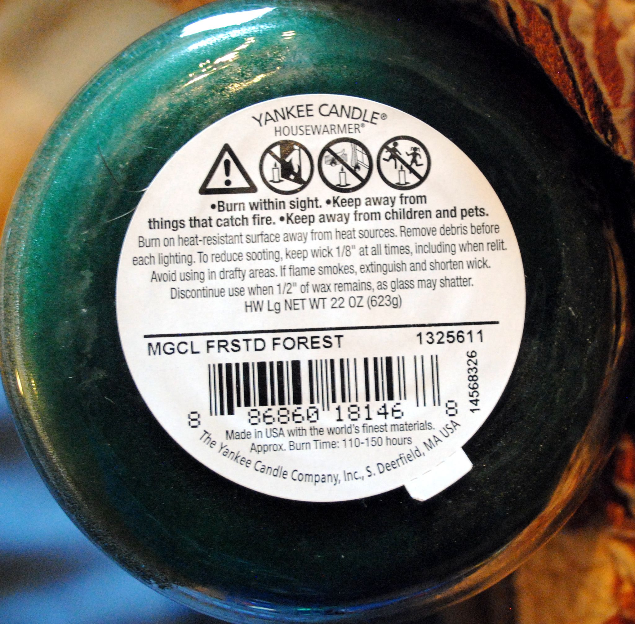 CANDLE: Christmas Yankee Magical Frosted Forest - Yankee Candle (Christmas Candles) action figure collectible - Main Image 2