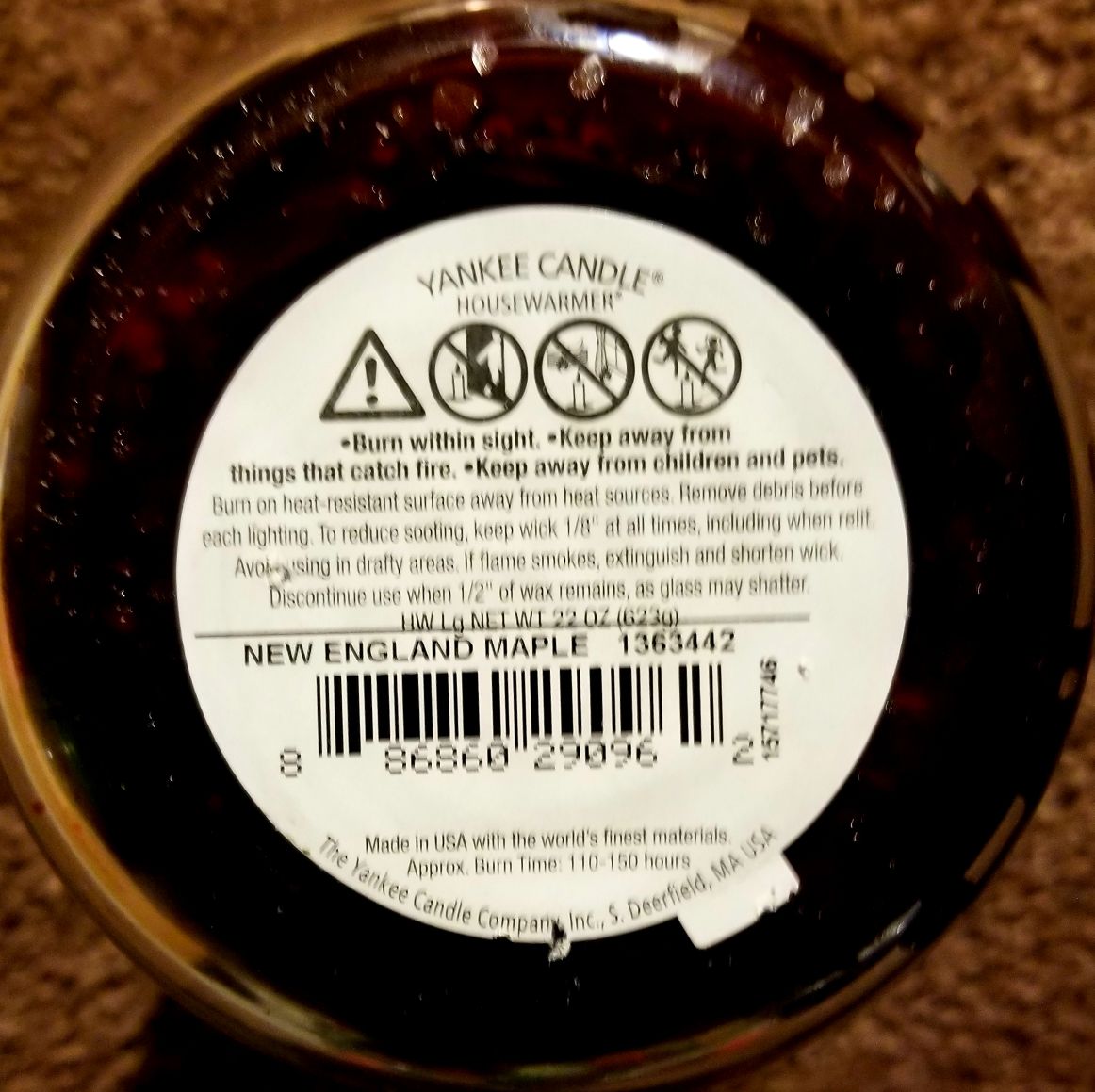 CANDLE: Yankee Candle Headquarters Exclusives New England Maple Syrup Bottles - Yankee Candle (Yankee Exclusives) action figure collectible - Main Image 2