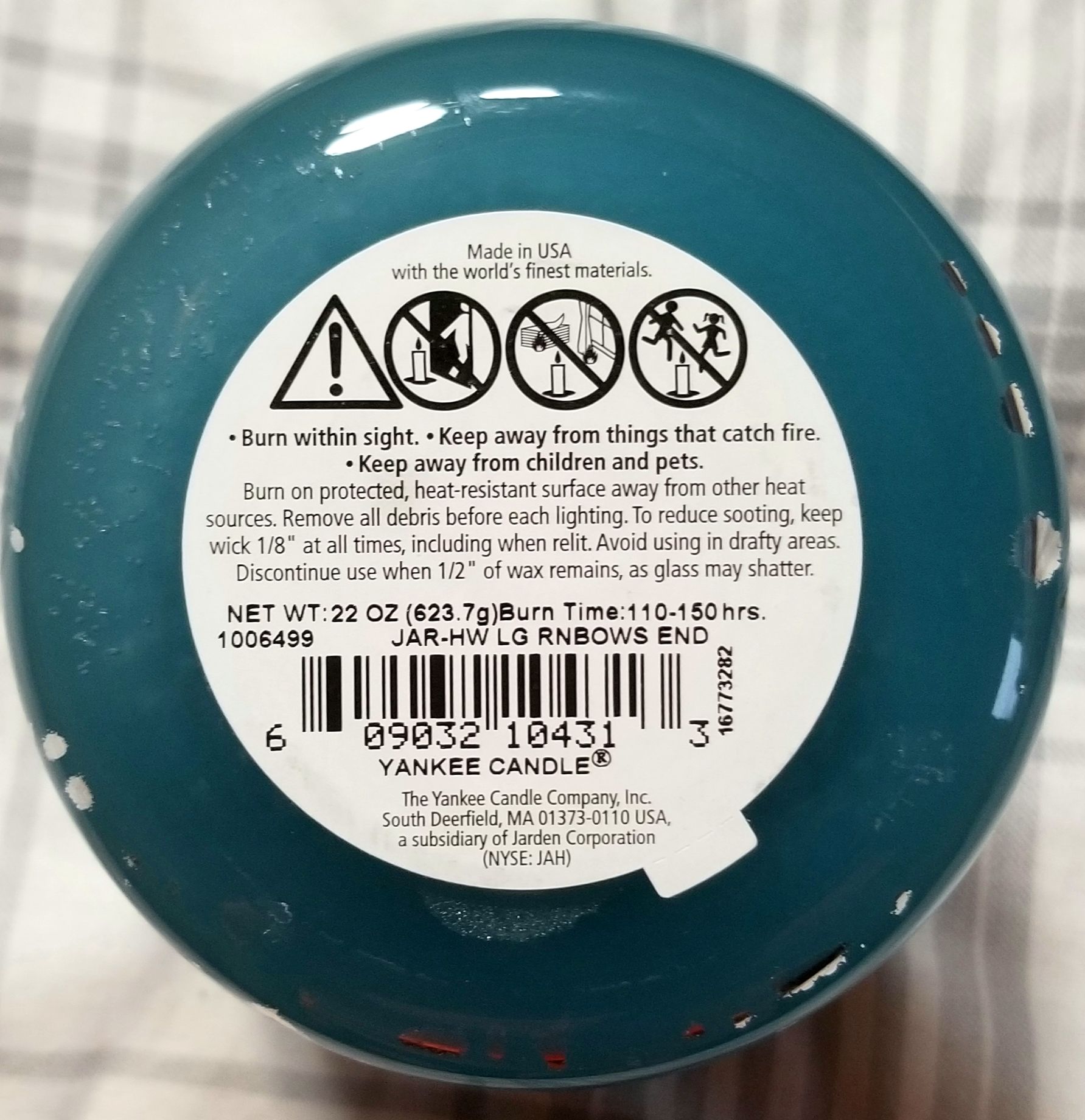 CANDLE: St. Patrick’s Day Yankee Candle Rainbow’s End 2016 - Yankee Candle (St. Patrick’s Day Candles) action figure collectible - Main Image 2