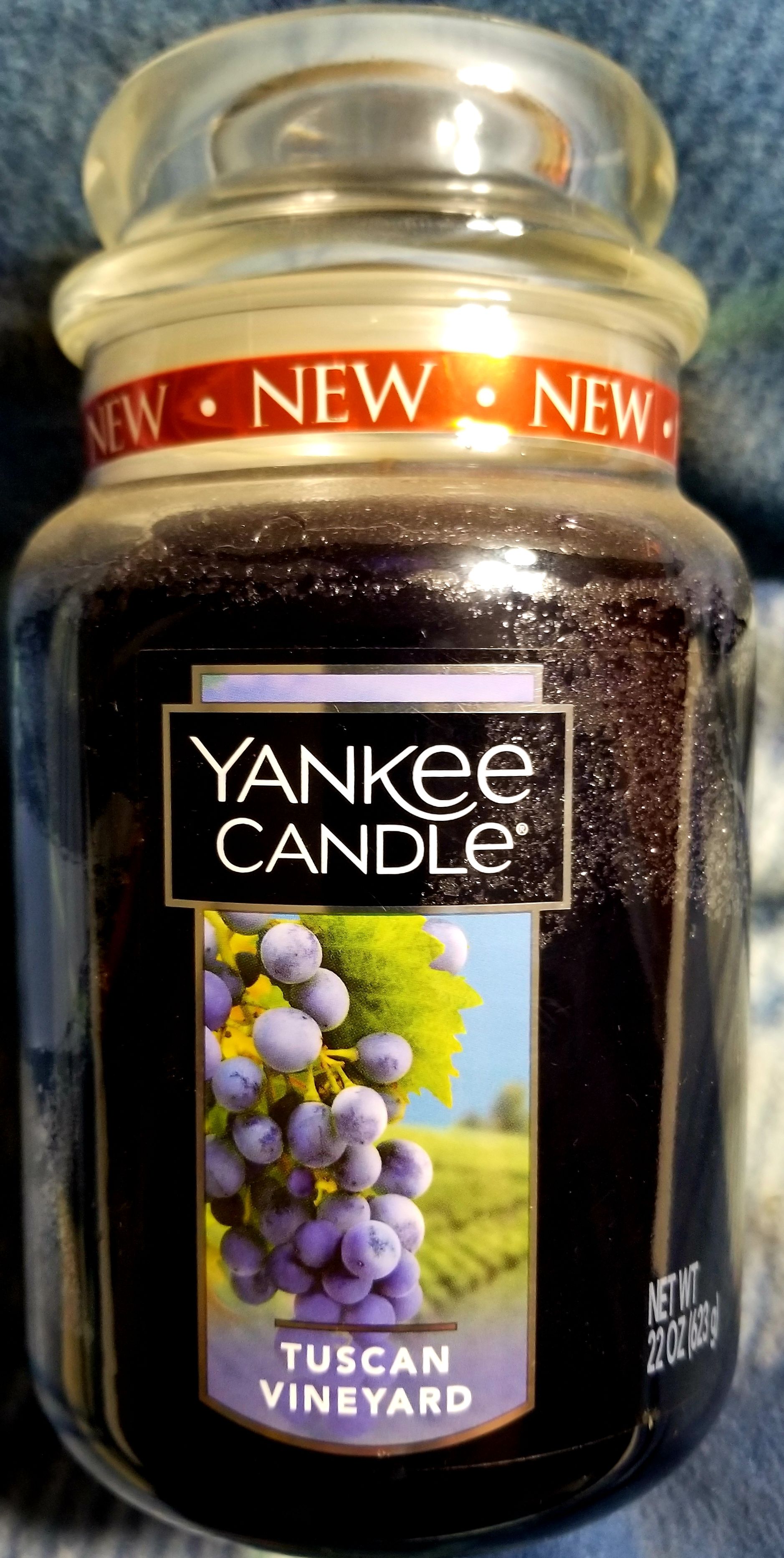 CANDLE: Halloween Bath & Bodyworks Midnight Boo Citrus 2020