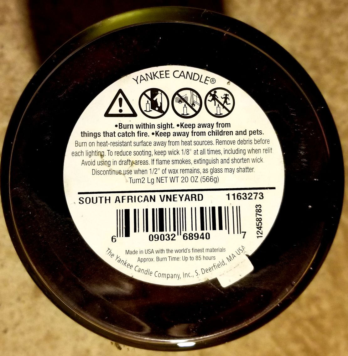 CANDLE: Wine Yankee South African Vineyard World Journeys 2012 - Yankee Candle (Wine & Sangria Candles) action figure collectible - Main Image 2