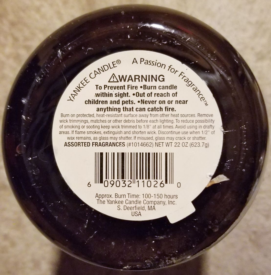 CANDLE: Autumn Yankee Bourbon Wood Barrels - Yankee Candle (Autumn Candles) action figure collectible - Main Image 2