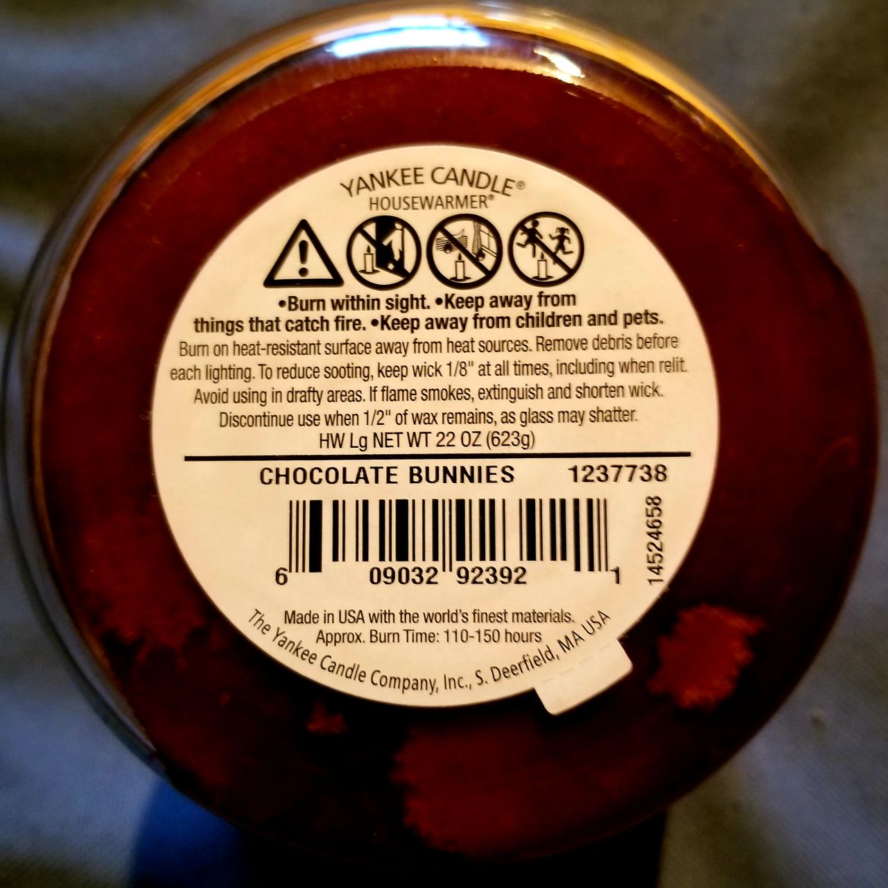 CANDLE: Easter Yankee Chocolate Bunnies 2014 - Yankee Candle (Easter Candles) action figure collectible - Main Image 2