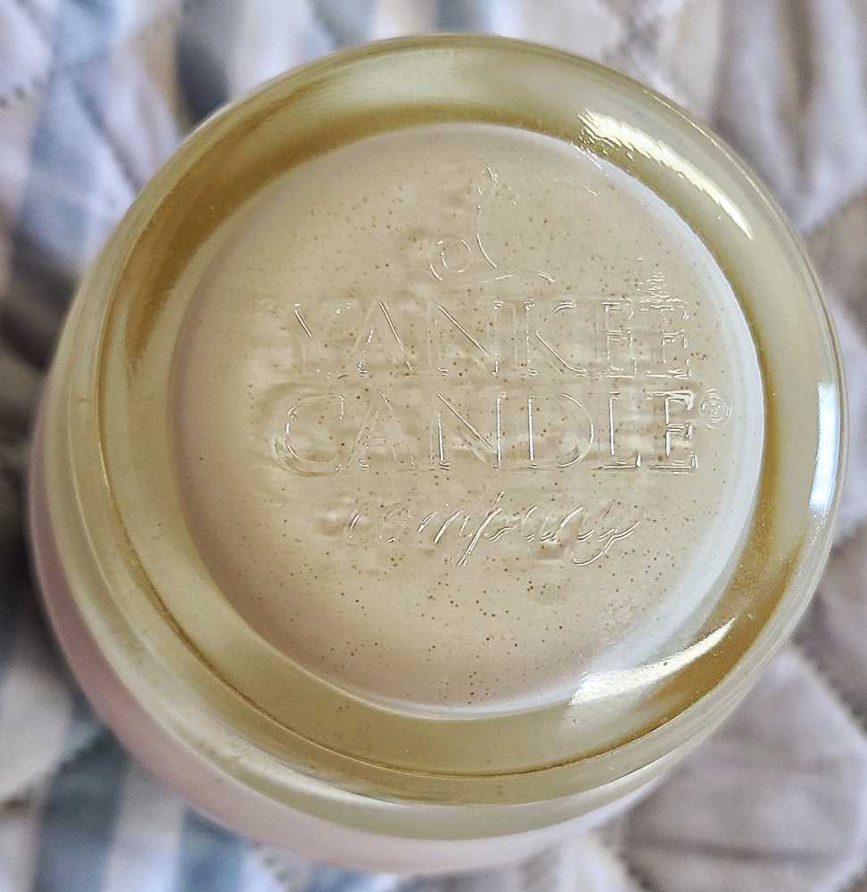 CANDLE: Halloween Yankee Ghostly Treats 2014 - Yankee Candle (Halloween Candle) action figure collectible - Main Image 4