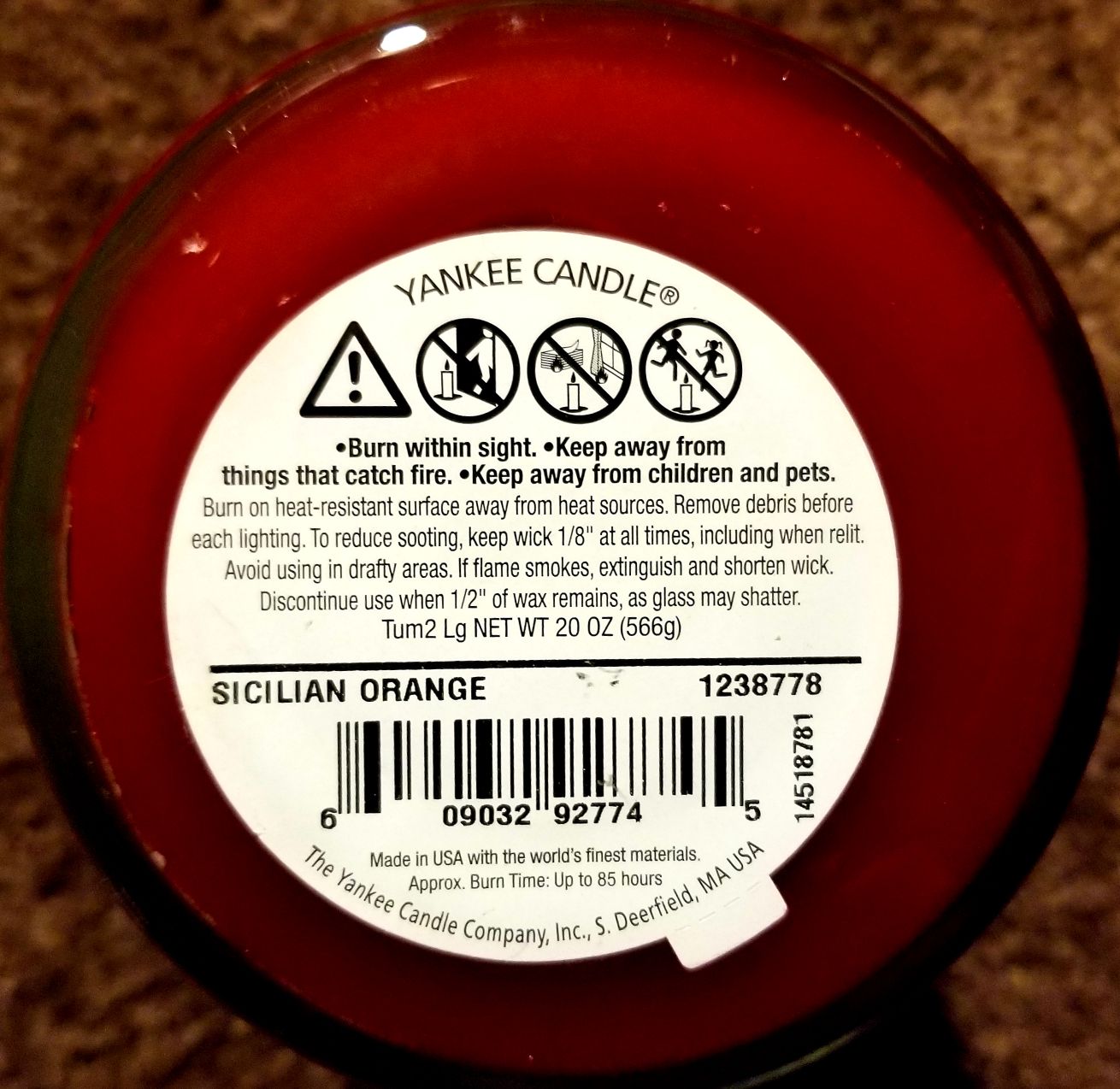 CANDLE: International Yankee Italy Sicilian Orange 2014 - Yankee Candle (International Candles) action figure collectible - Main Image 2