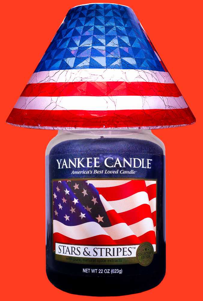 CANDLE: USA Patriotic Yankee Stars & Stripes Large 2013 - Yankee Candle (USA Candles) action figure collectible - Main Image 4
