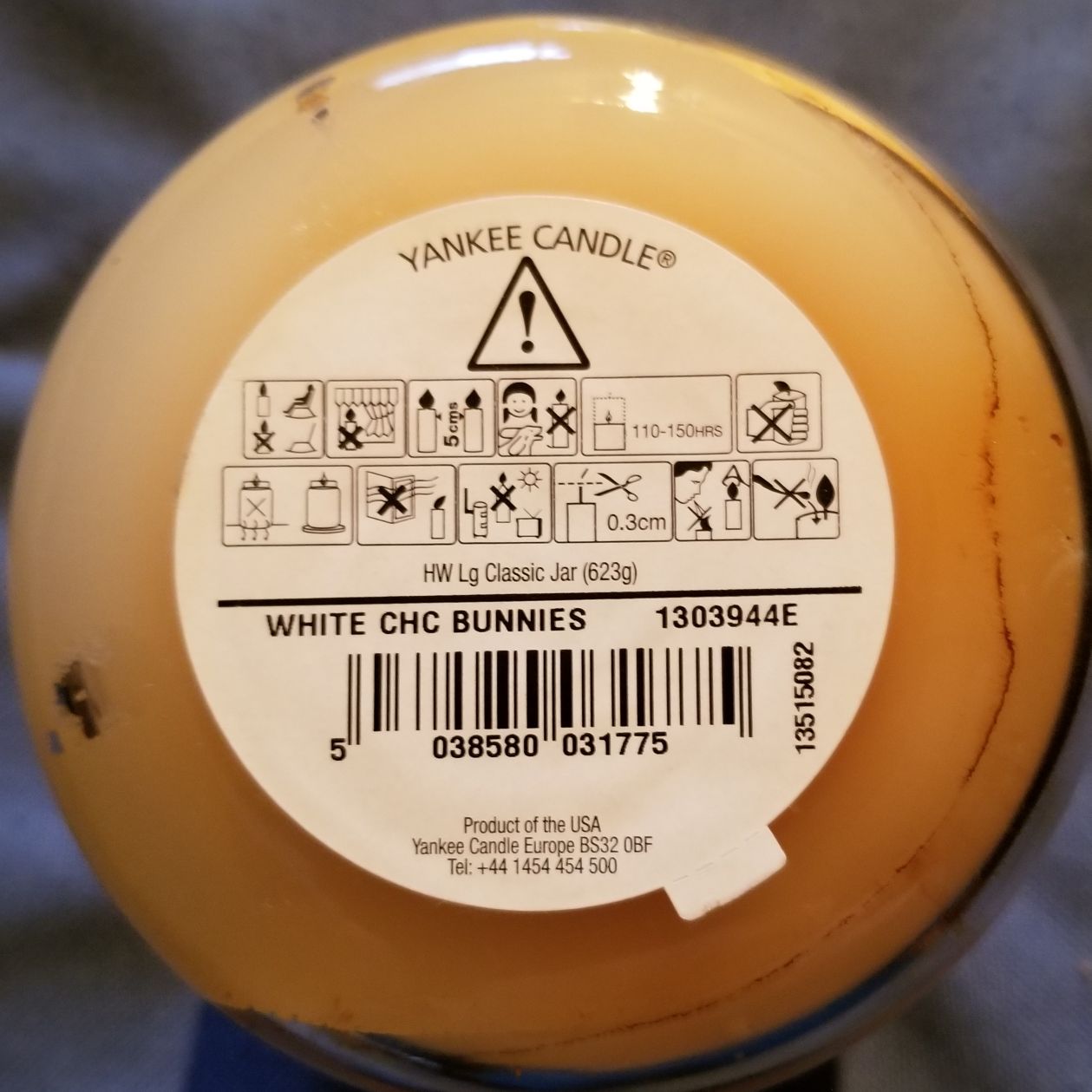 CANDLE: Easter Yankee White Chocolate Bunnies UK 2014 - Yankee Candle (Easter Candles) action figure collectible - Main Image 2