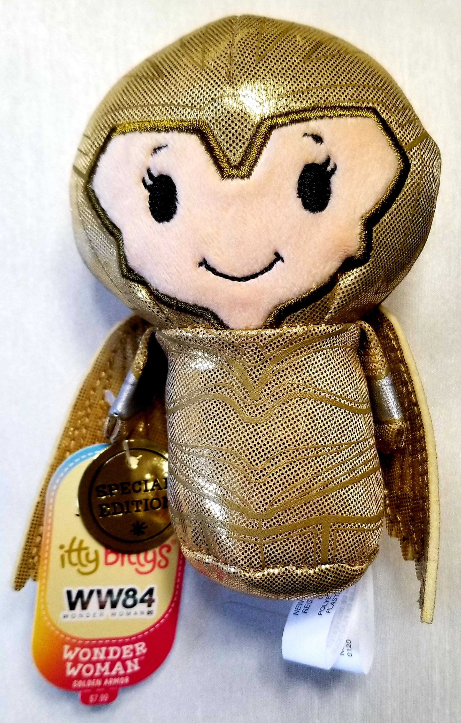 Wonder Woman 1984 Hallmark IttyBittys Golden Armor Wonder Woman WW84 - Hallmark (Wonder Woman 1984) action figure collectible [Barcode 763795652792] - Main Image 1