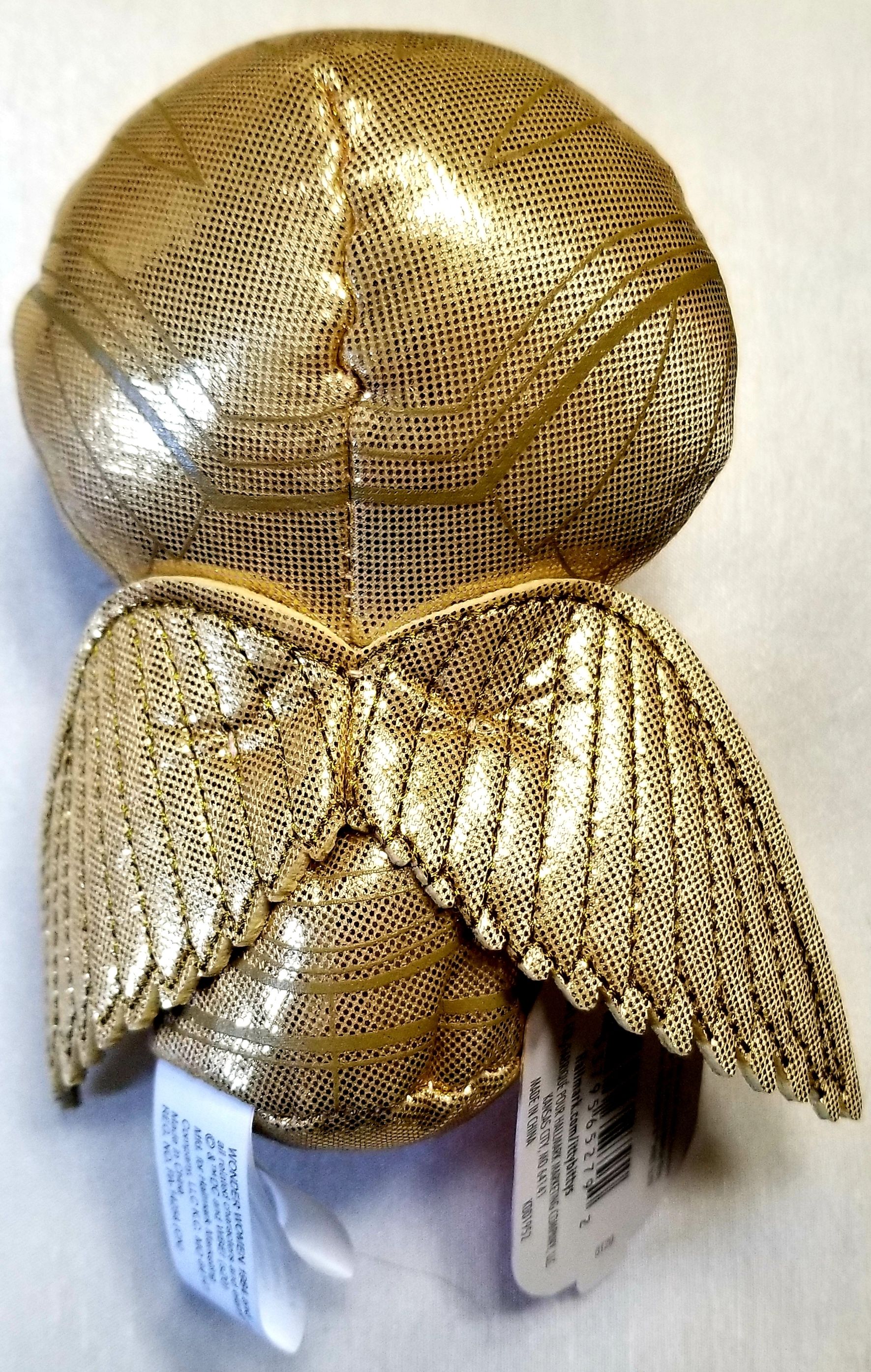 Wonder Woman 1984 Hallmark IttyBittys Golden Armor Wonder Woman WW84 - Hallmark (Wonder Woman 1984) action figure collectible [Barcode 763795652792] - Main Image 2