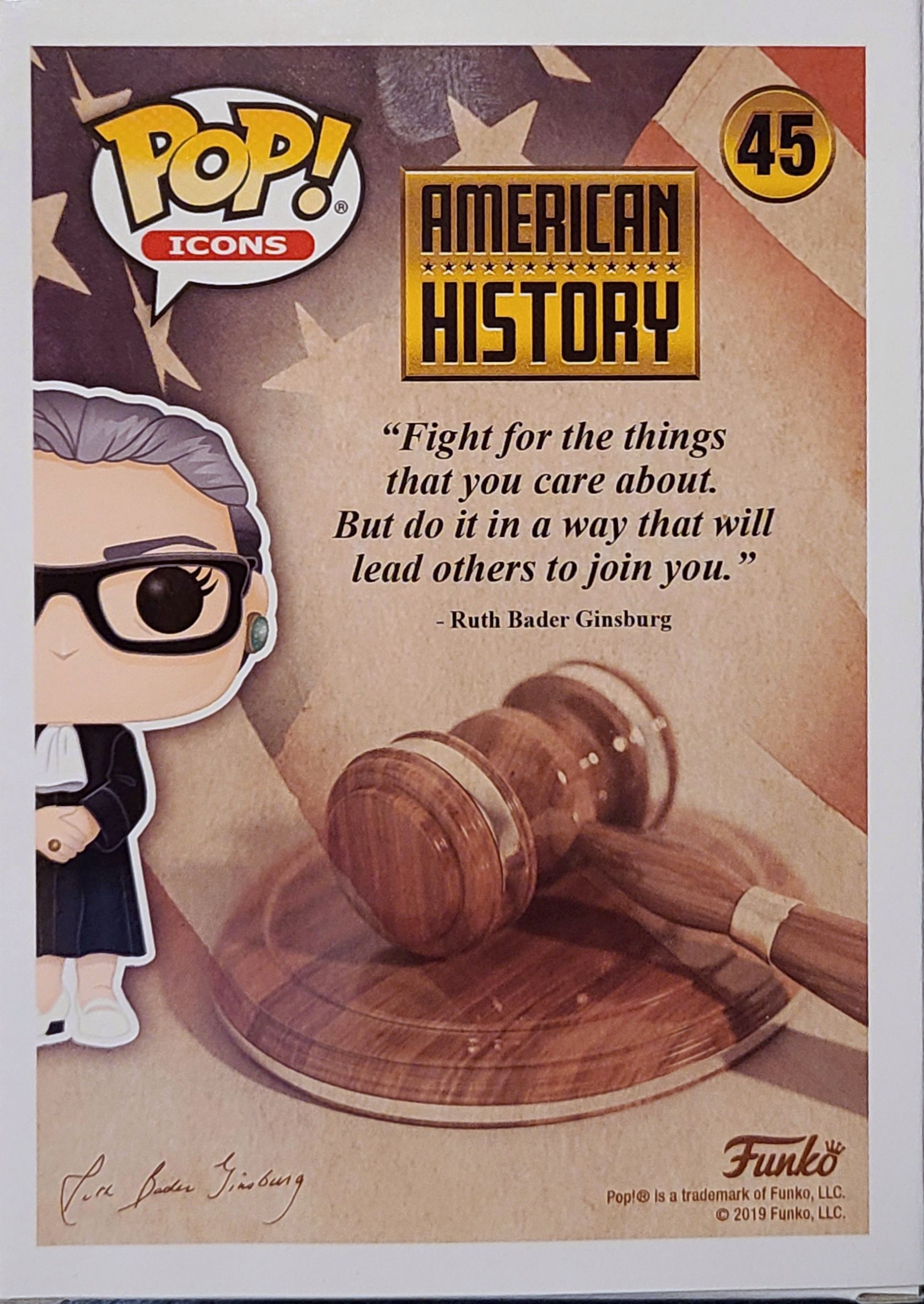 Ruth Bader Ginsburg 45 - Funko (American History) action figure collectible [Barcode 0889698443364] - Main Image 2
