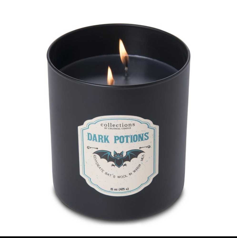 CANDLE: Halloween Colonial Dark Potions 2020 - Colonial Candle (Halloween Candle) action figure collectible [Barcode 665098521198] - Main Image 4