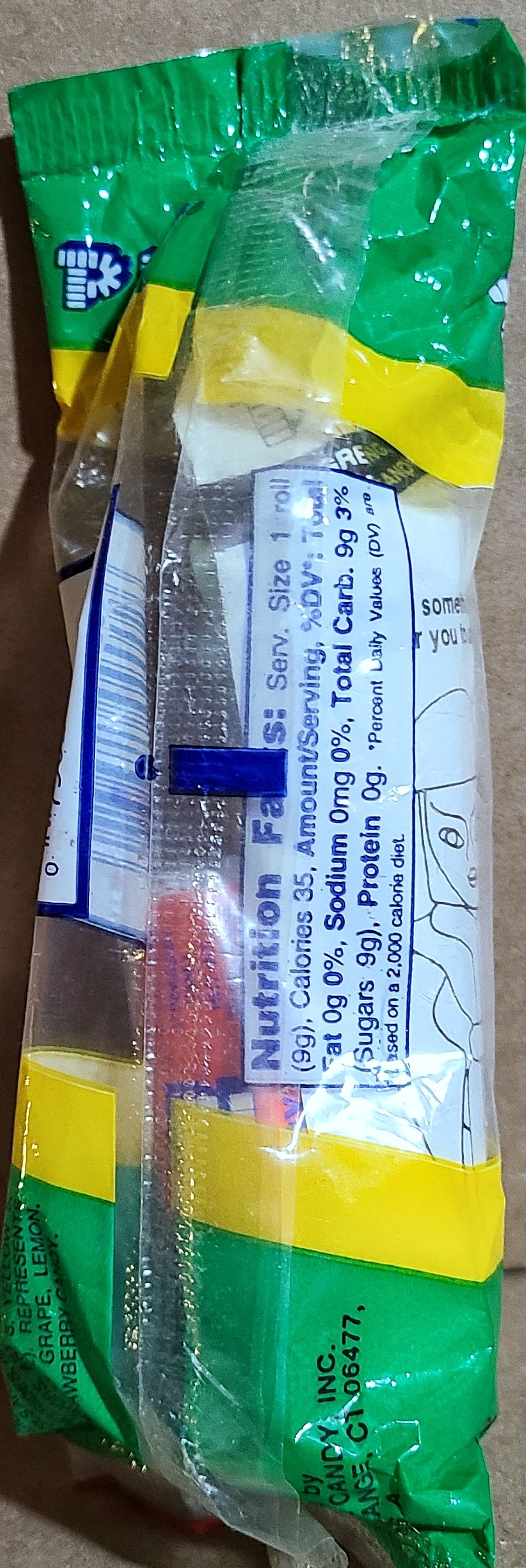 Star Wars Pez: Yoda Pez Dispenser ANH - Pez Candy, Inc. (Star Wars Trilogy - Special Edition) action figure collectible - Main Image 2