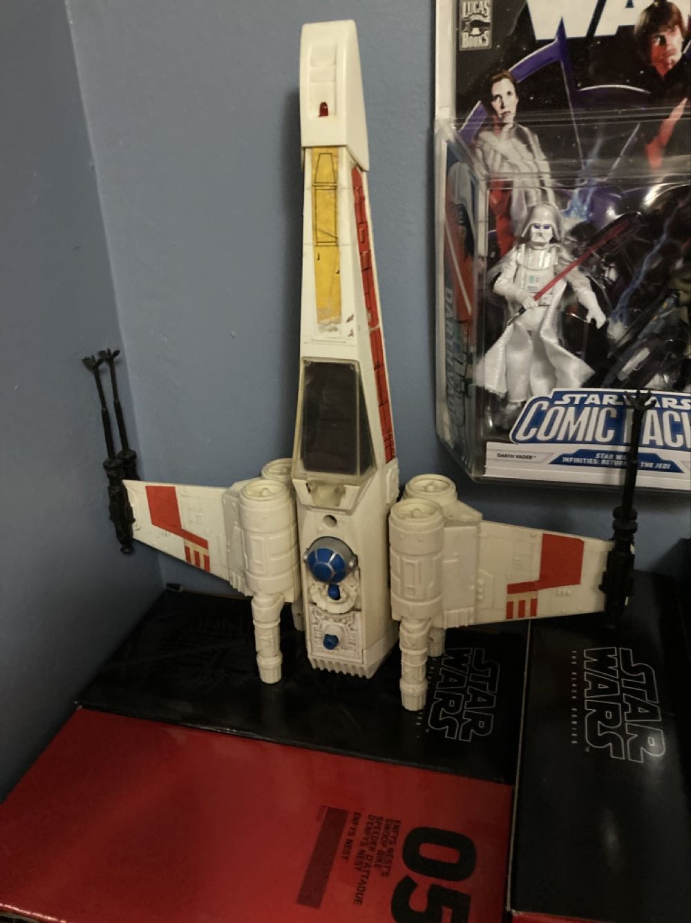 CANDLE: Christmas Yankee Pomegranate Gin Fizz xdrink