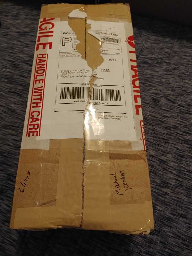 Batman Michael Keaton MMS294 1:6 Scale  - Hot Toys (Action/Adventure) action figure collectible - Main Image 2