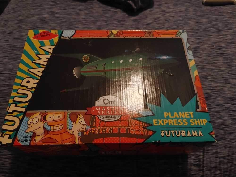 Futurama Planet Express Ship 1:12 Scale  - Qmx (Television) action figure collectible [Barcode 812095024034] - Main Image 2