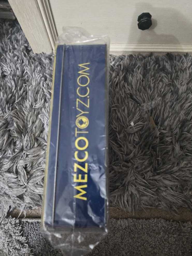 Mezco One:12- Cyclops (Astonishing X-Men Suit PX Previews Exclusive) - Mezco Toyz (Marvel) action figure collectible [Barcode 696198769203] - Main Image 4