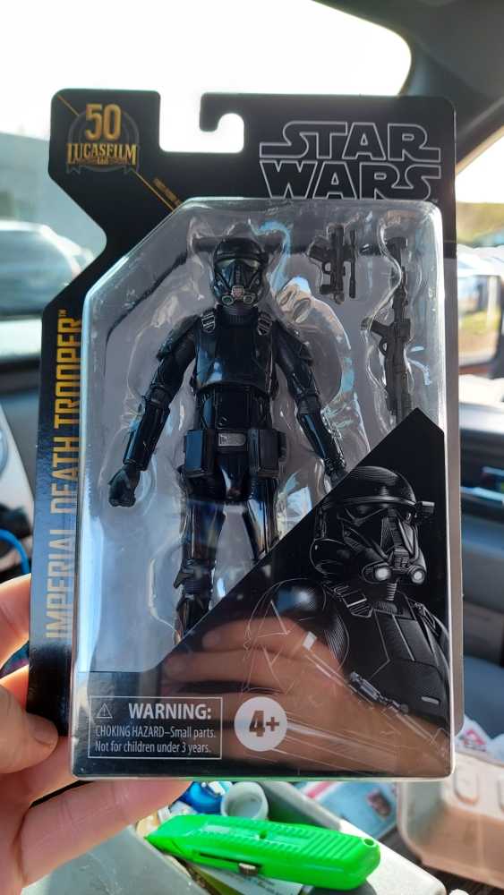 Imperial Death Trooper - Disney / Hasbro (Black Series 6” Archive 2020- Now) action figure collectible [Barcode 5010993825417] - Main Image 2