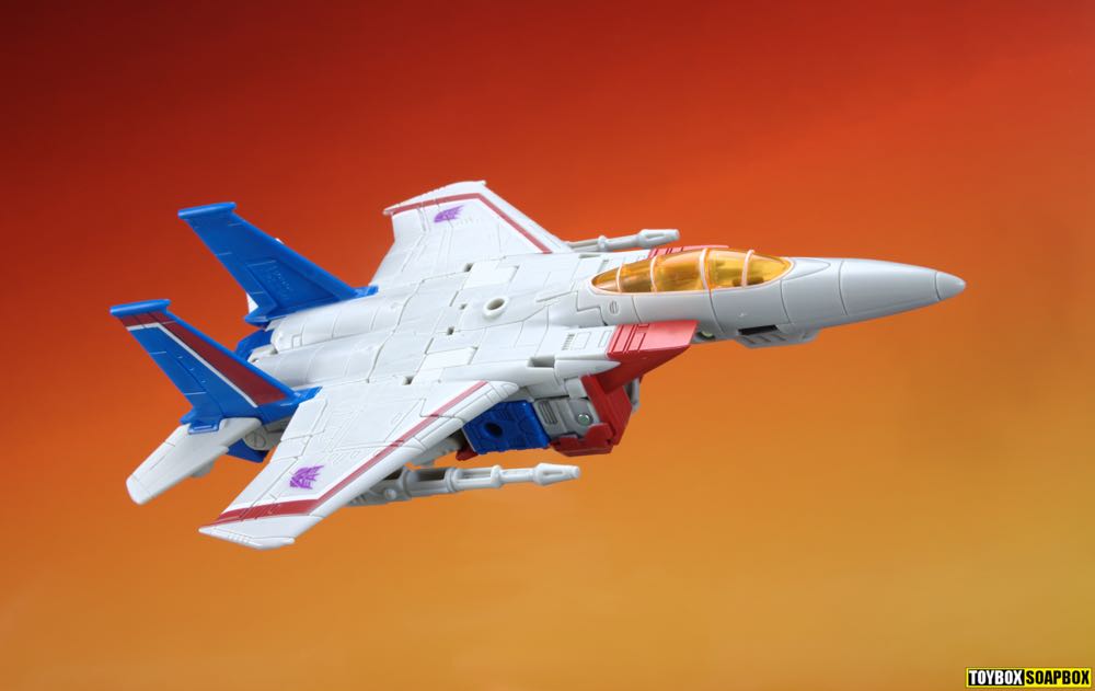 Starscream - Hasbro (Transformers) action figure collectible - Main Image 2