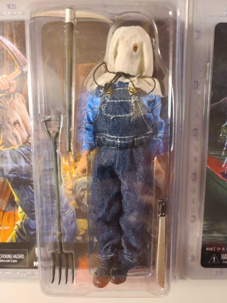 Neca Retro Cloth F13 PT.2 Jason - Neca action figure collectible - Main Image 2