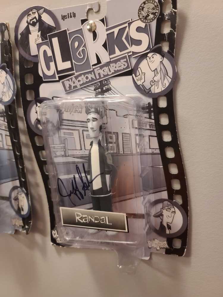 Big Blast Clerks Inaction Randal Signed - Big Blast (Pop Culture) action figure collectible [Barcode 661796014048] - Main Image 2