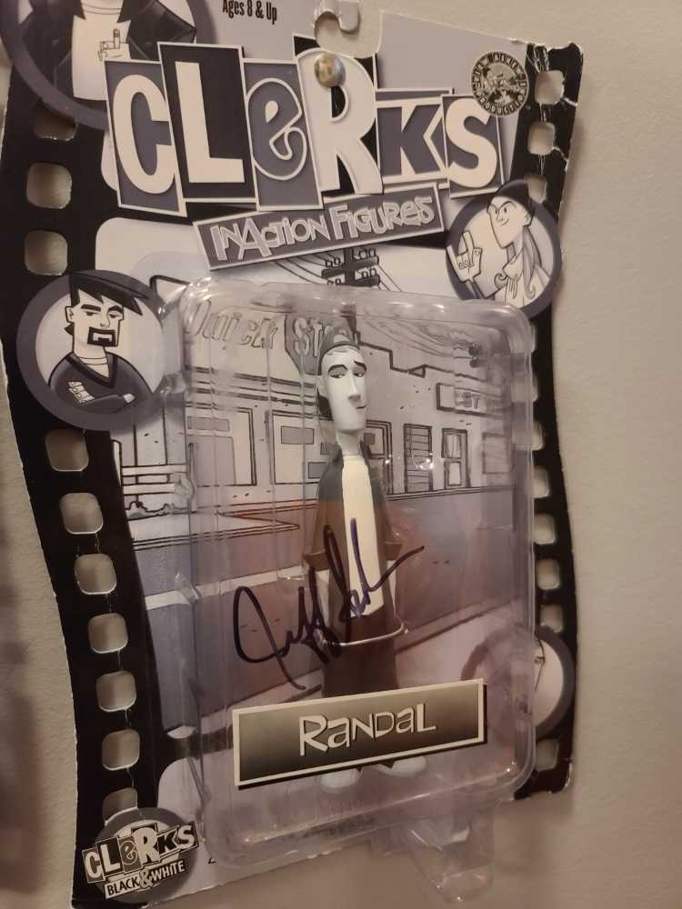 Big Blast Clerks Inaction Randal Signed - Big Blast (Pop Culture) action figure collectible [Barcode 661796014048] - Main Image 3