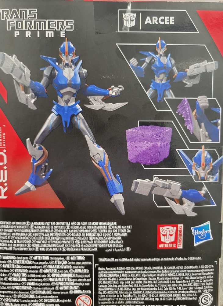 Arcee - Hasbro (Transformers Prime) action figure collectible [Barcode 5010993769582] - Main Image 2