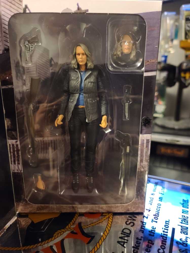 Neca Ultimate Halloween 2018 Laurie Strode - Neca (Horror) action figure collectible [Barcode 12137282] - Main Image 2