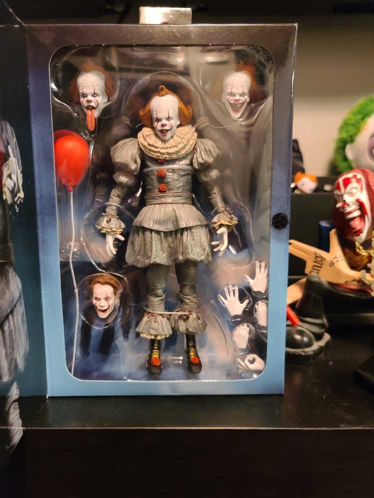 Neca Ultimate It 2 Pennywise - Neca (Horror) action figure collectible [Barcode 401110817340] - Main Image 2