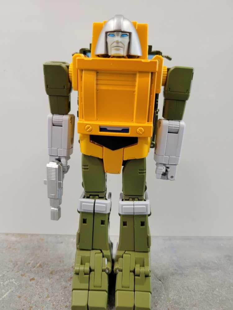 Brawn FT-42 (Hunk) - Fans Toys (Transformers G1) action figure collectible [Barcode 6832037007233] - Main Image 2