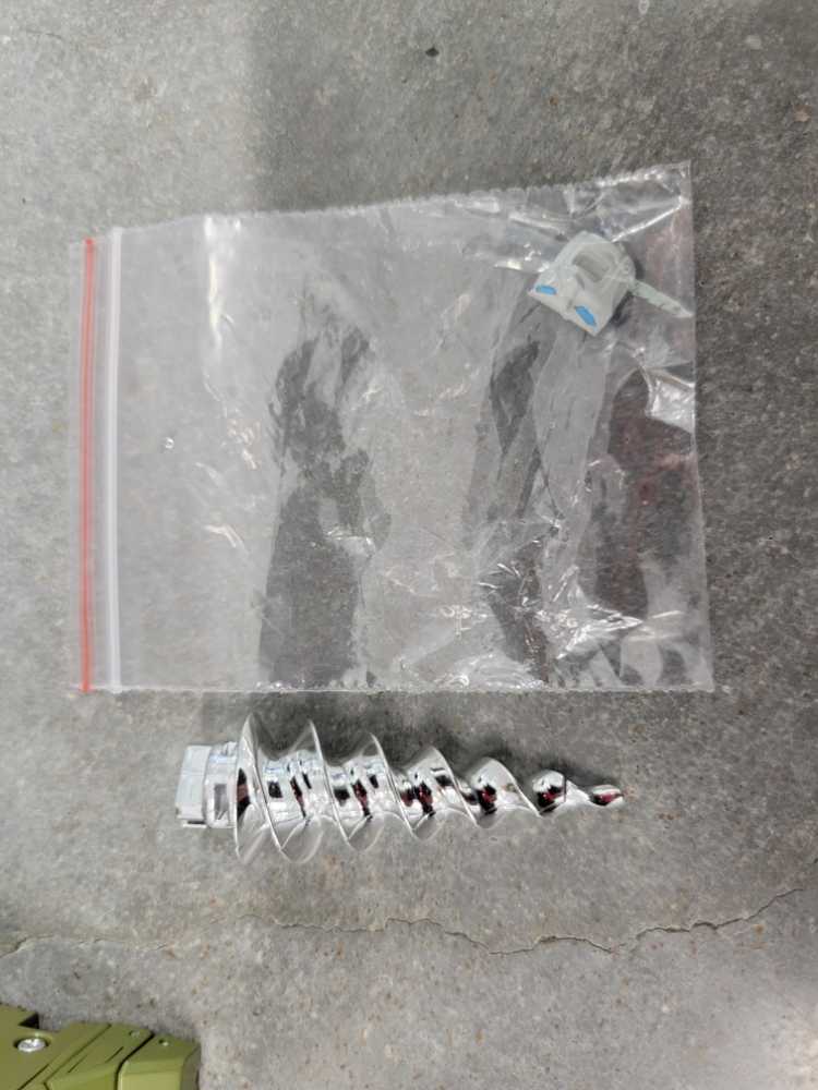 Brawn FT-42 (Hunk) - Fans Toys (Transformers G1) action figure collectible [Barcode 6832037007233] - Main Image 3