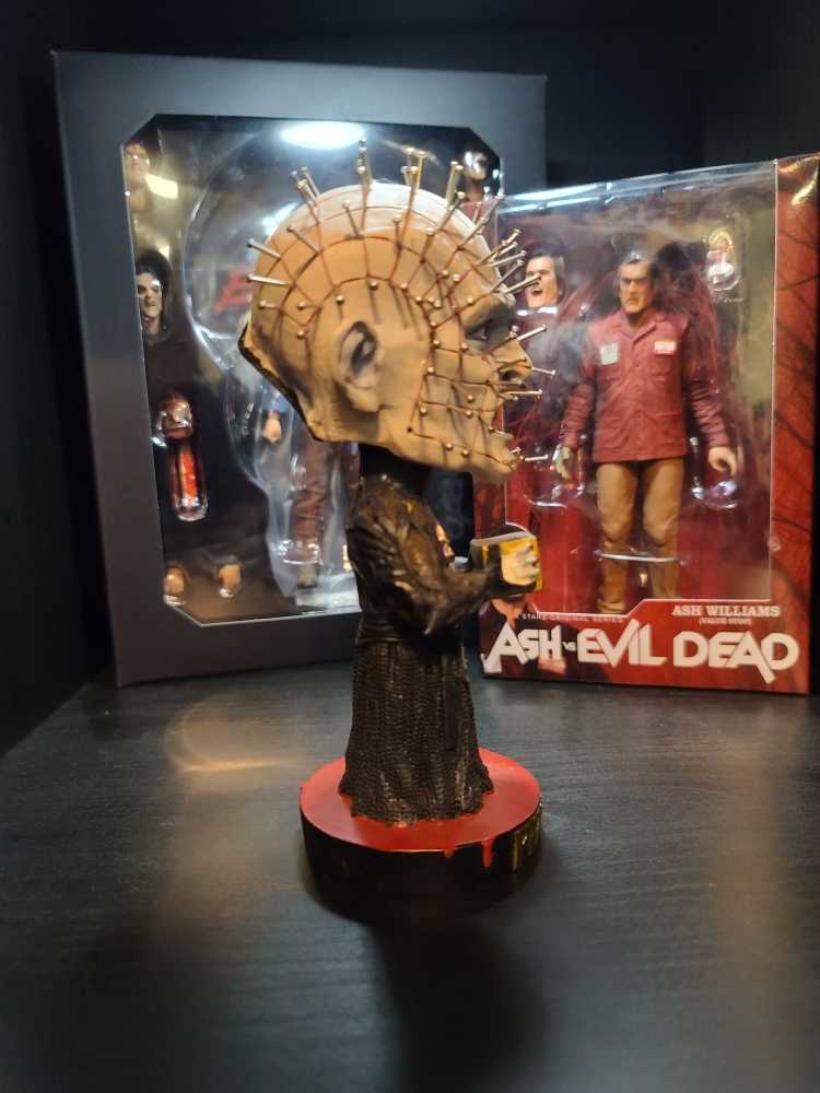 Neca Head Knocker Hellraiser Pinhead - Neca (Horror) action figure collectible - Main Image 2