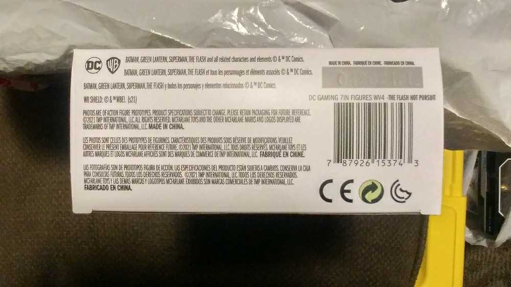 Flash (Injustice 2-Hot Pursuit) - McFarlane (DC Multiverse) action figure collectible [Barcode 787926153743] - Main Image 4