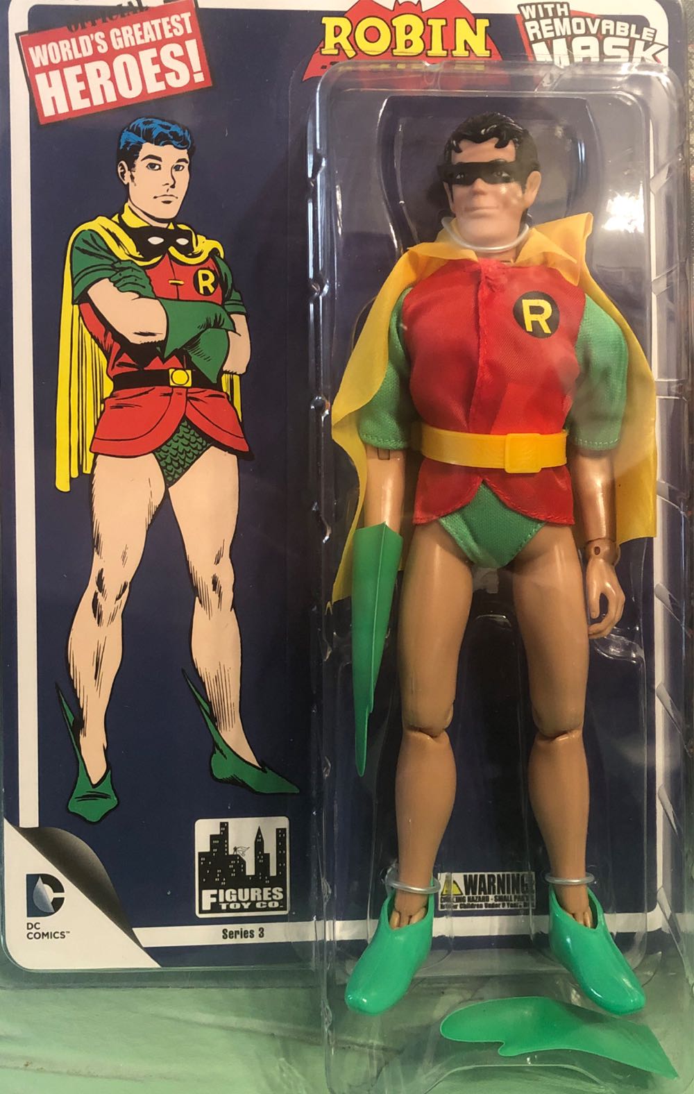 Robin The Boy Wonder With Removable Mask - Figures Toy Company (Batman) action figure collectible [Barcode 728028229592] - Main Image 2