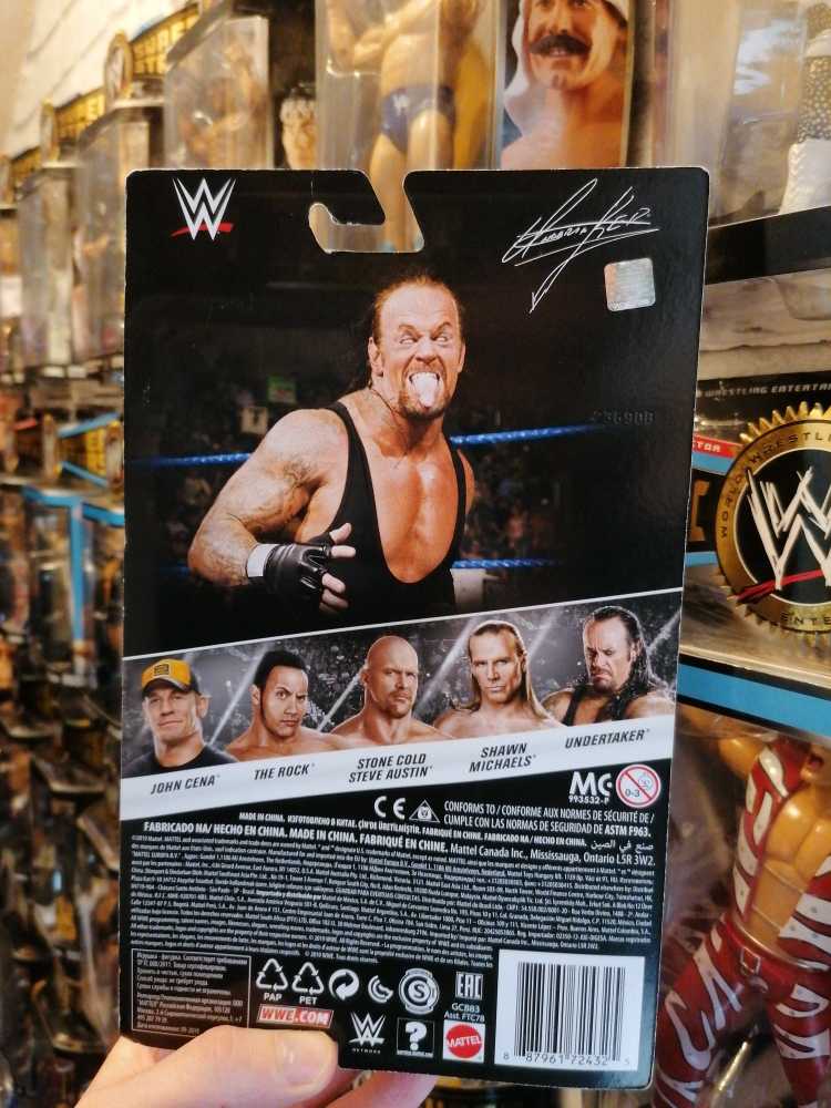 Undertaker  - Mattel Wwe (WWE Mattel Basic) action figure collectible [Barcode 887961724325] - Main Image 2