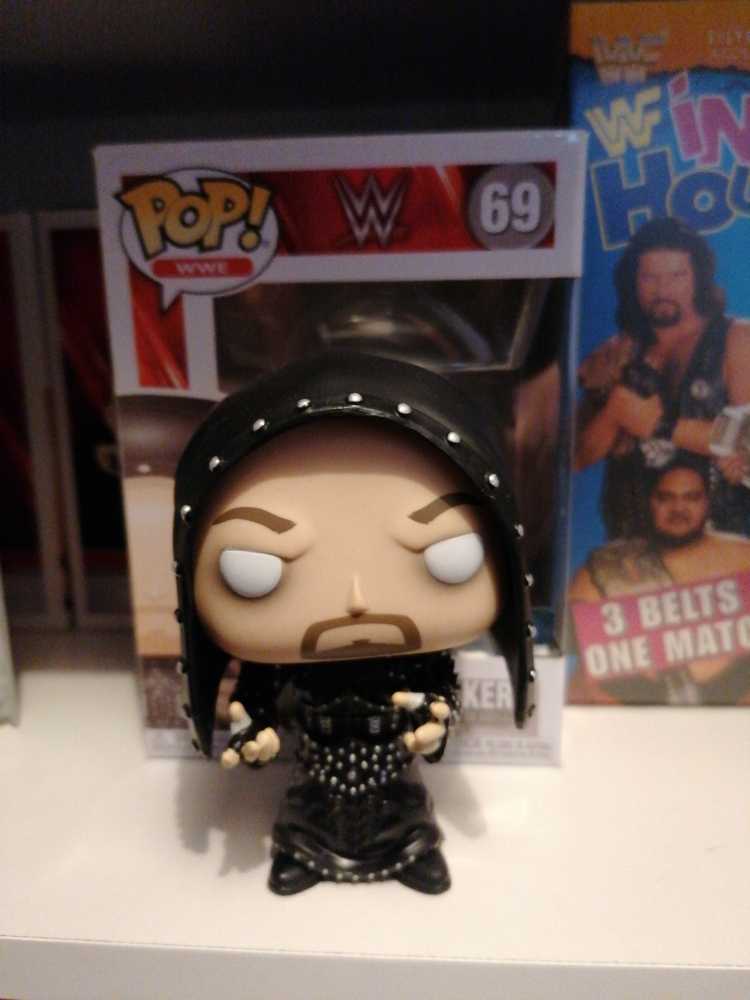 Undertaker  action figure collectible [Barcode 889698420389] - Main Image 1