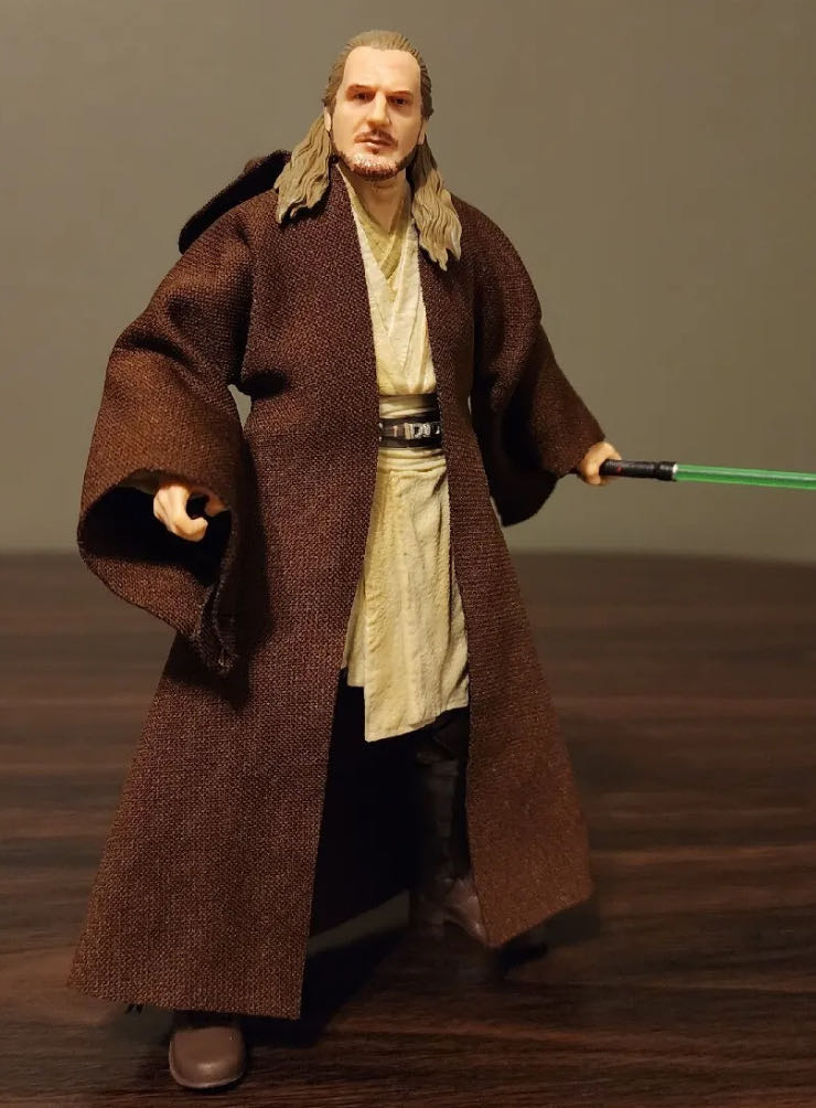 Qui-Gon Jinn - Hasbro (Star Wars) action figure collectible - Main Image 3