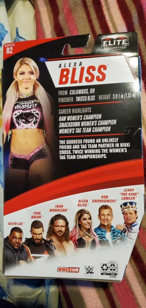 Alexa Bliss - Mattel (WWE Elite Series 82) action figure collectible [Barcode 887961922615] - Main Image 2