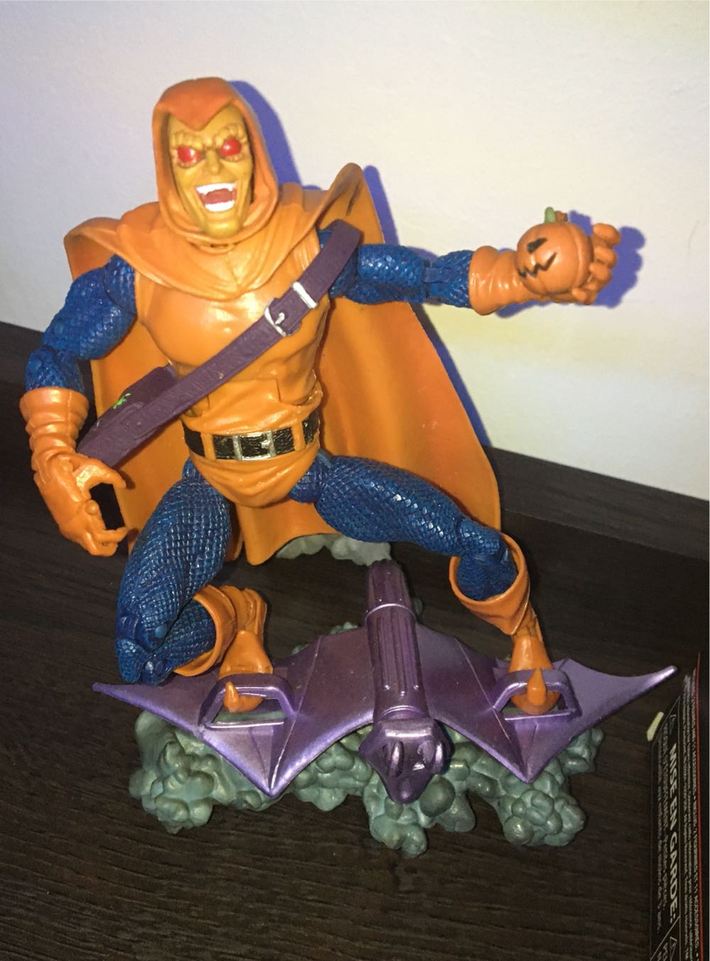 Marvel Hobgoblin - Toybiz (Spider-Man Classics) action figure collectible - Main Image 2