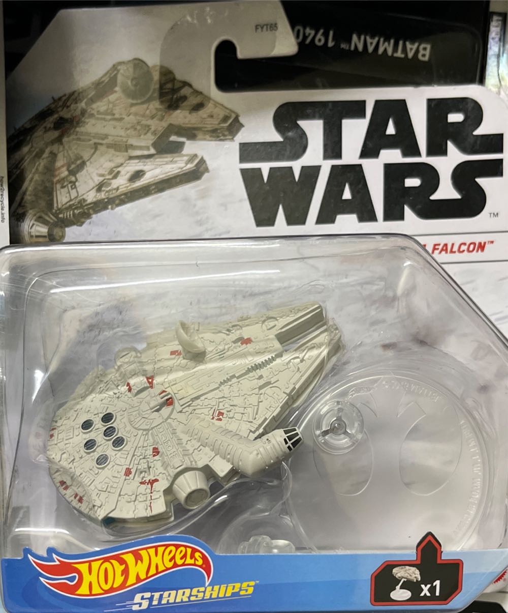 Hot Wheels - Millennium Falcon (GWV23) - Mattel action figure collectible [Barcode 887961947557] - Main Image 4