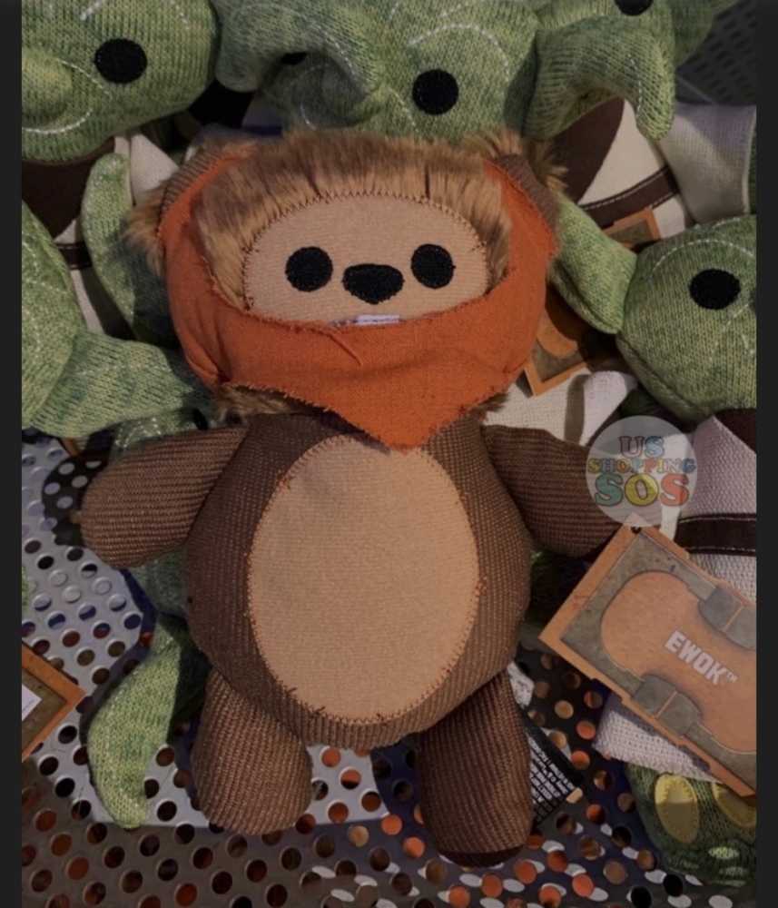 Disney Galaxy’s Edge Plush Creatures- Star Wars Plush Wicket Ewok 6 inch ROTJ - Disney Galaxy’s Edge Shops (Star Wars Galaxy’s Edge Merchandise) action figure collectible - Main Image 4