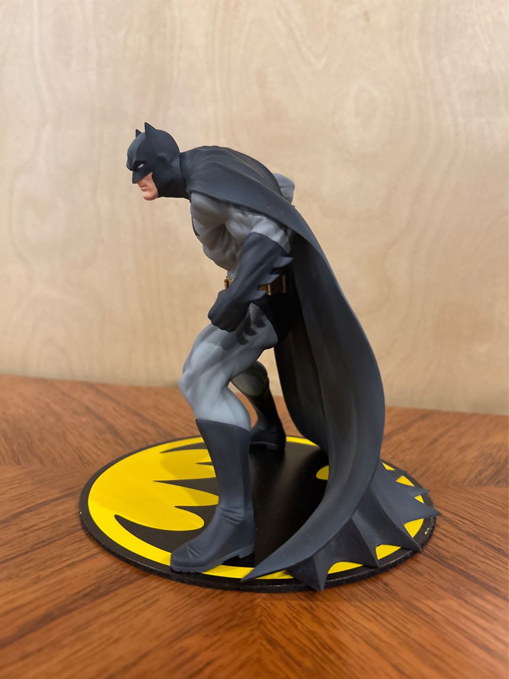 Batman: DC ARTFX Kotobukiya Statue - Hush - Kotobukiya Artfx+ action figure collectible [Barcode 190526000858] - Main Image 2