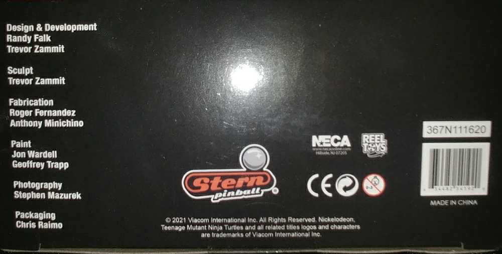 Stern Pinball- Shredder (Stern Pinball) - Neca (Teenage Mutant Ninja Turtles Stern Pinball) action figure collectible [Barcode 634482541920] - Main Image 4