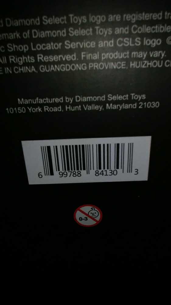 Marvel: Deadpool (Walmart Exclusive) - Diamond Select Toys (Diorama) action figure collectible [Barcode 699788841303] - Main Image 3