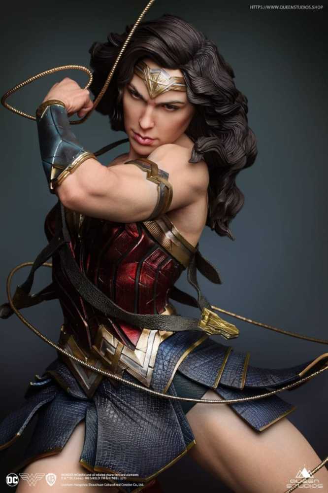 Wonder Woman, DCEU/DC Comics - Queen Studios (DCEU/DC Comics) action figure collectible - Main Image 4