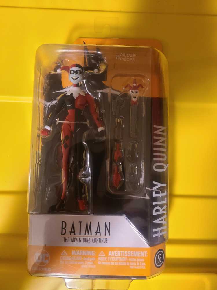 Harley Quinn - DC Collectibles (Batman: The Adventures Continue) action figure collectible [Barcode 761941365473] - Main Image 2