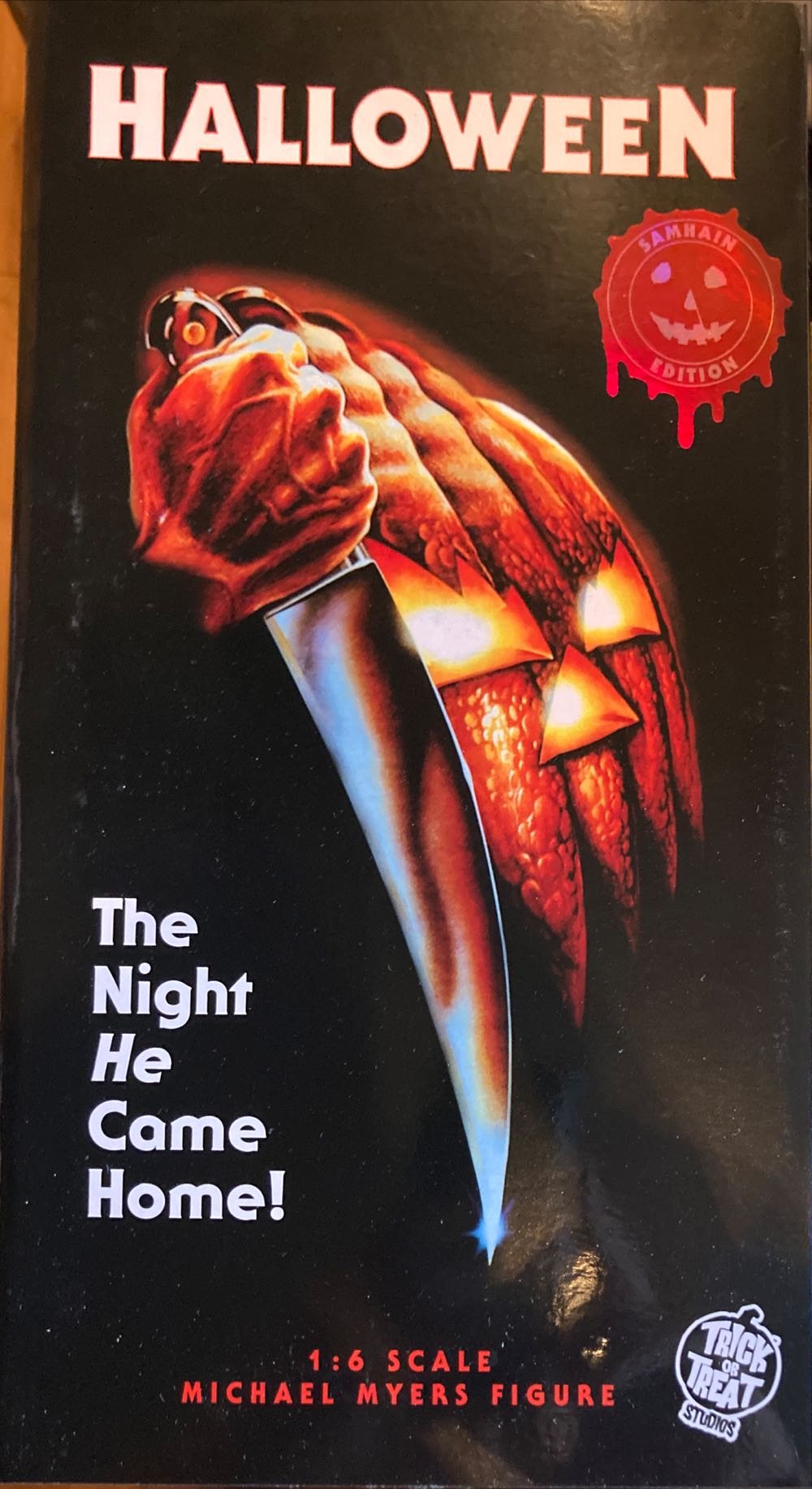 Halloween: 1/6 Michael Myers (Samhain Edition) - Trick or Treat Studios (Halloween) action figure collectible [Barcode 811501036517] - Main Image 2